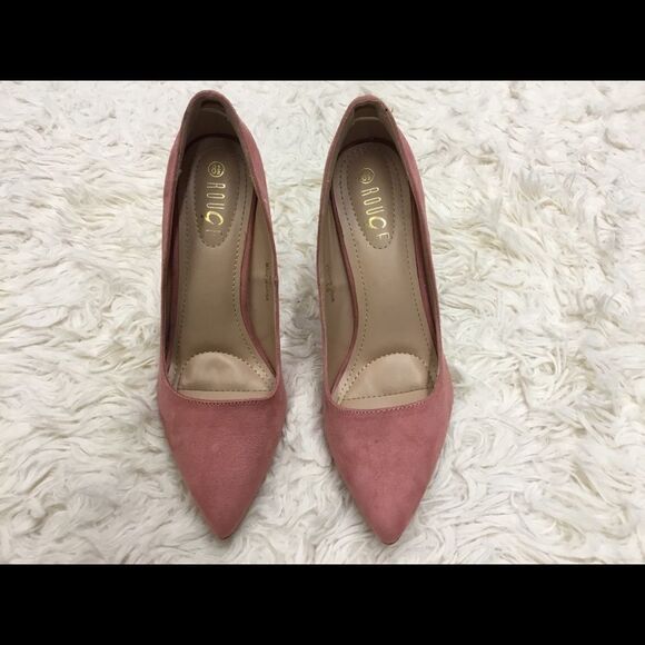 8.5 Rouge by Helium Blush Heels 👠 - Picture 2 of 5